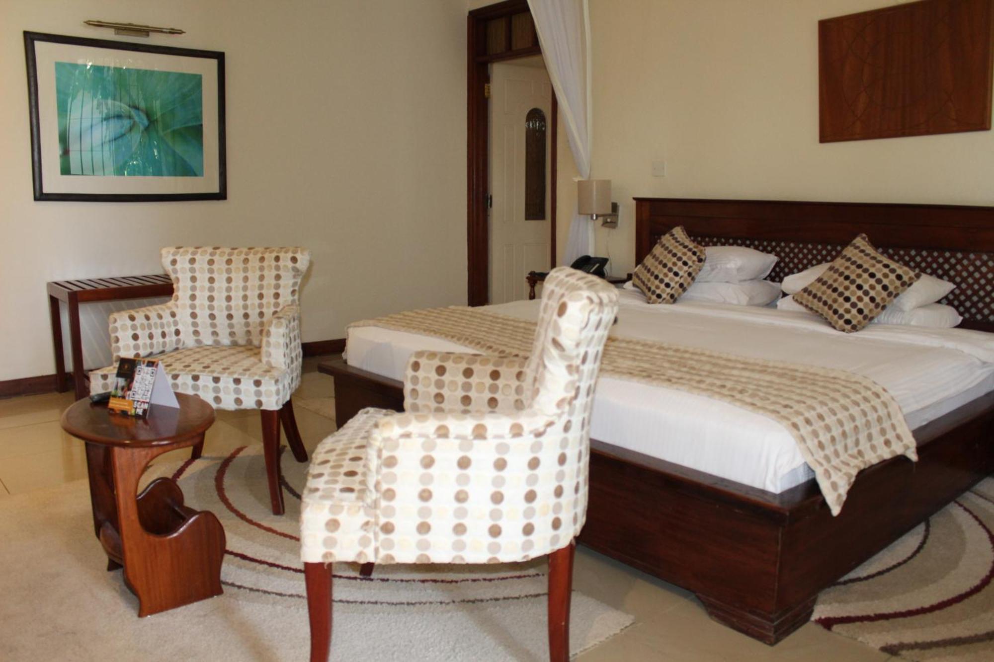 קיסומו Sovereign Hotel מראה חיצוני תמונה