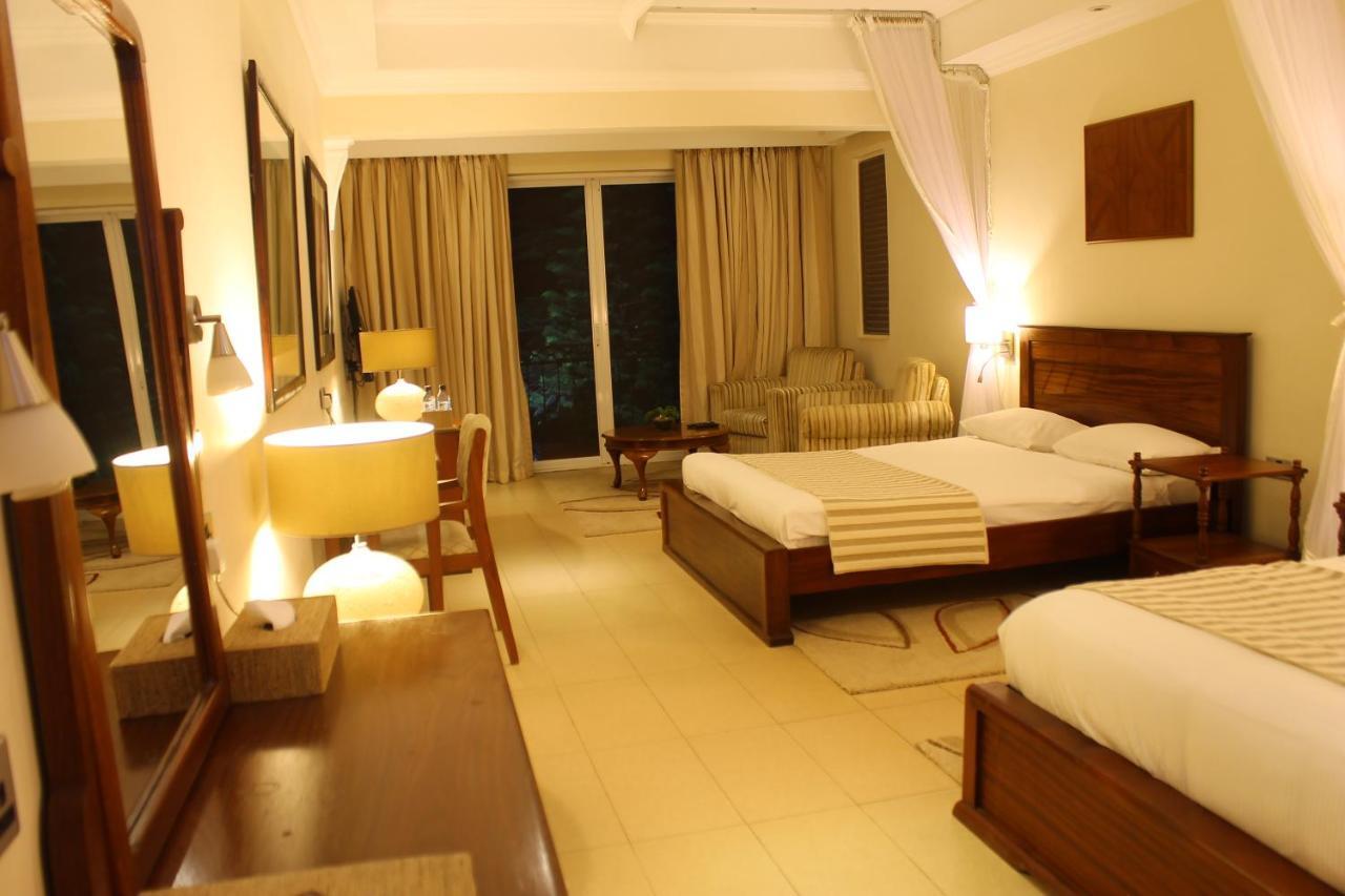 קיסומו Sovereign Hotel מראה חיצוני תמונה