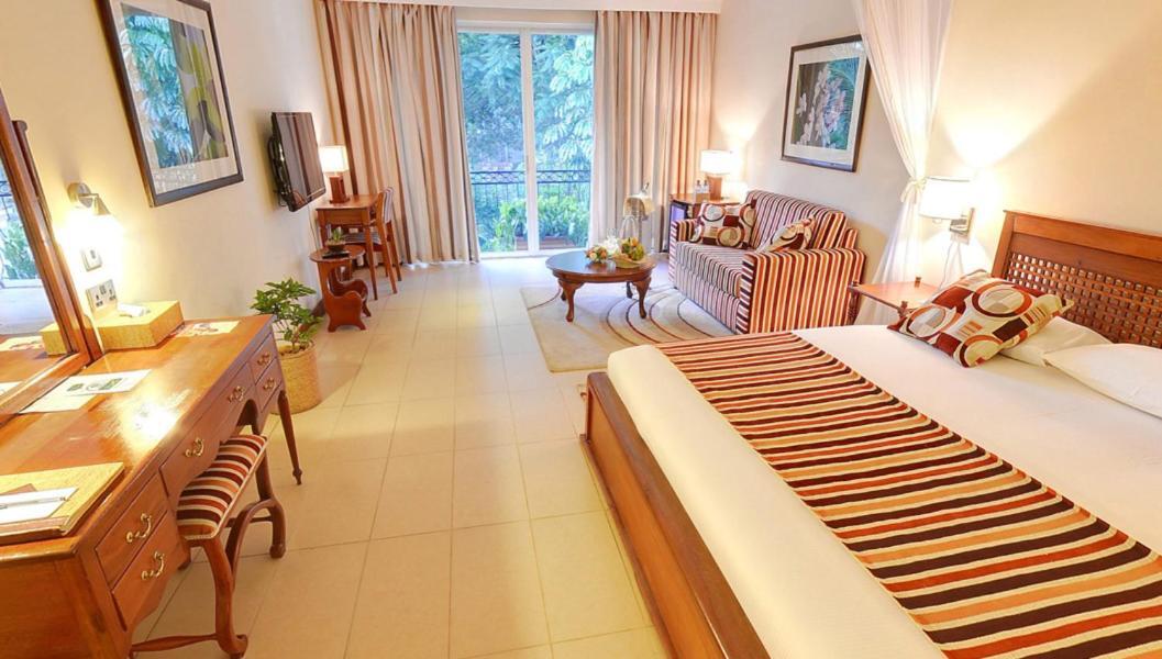 קיסומו Sovereign Hotel מראה חיצוני תמונה