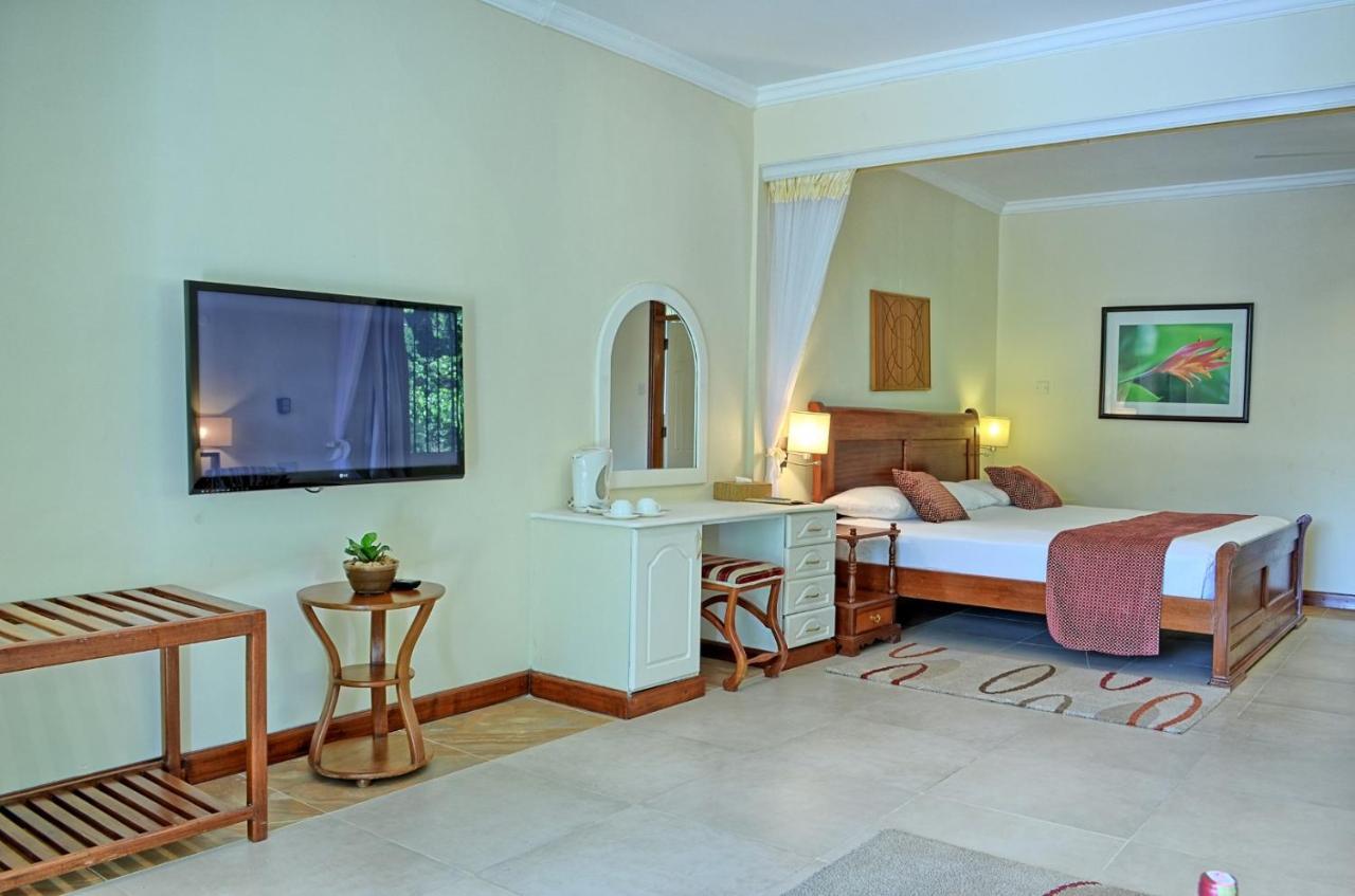 קיסומו Sovereign Hotel מראה חיצוני תמונה